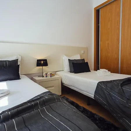 Apartament Muralha - By Sch