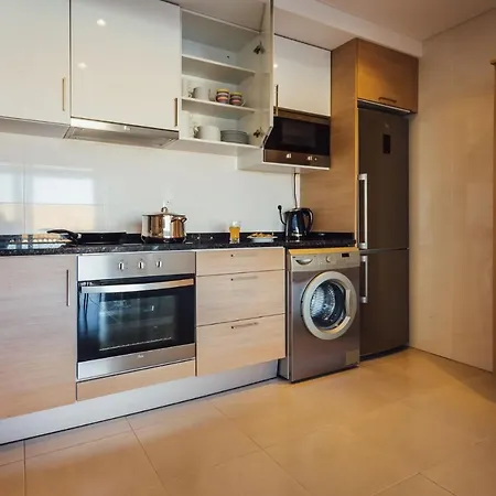 Апартаменты Muralha - By Sch