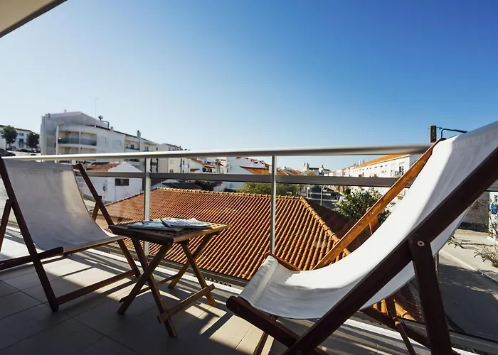 Apartment Muralha - By Sch *