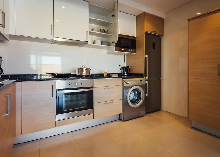 Apartment Muralha - By Sch