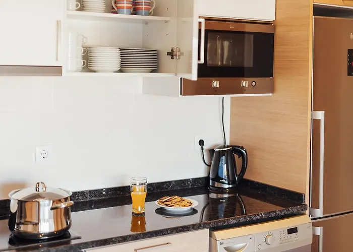 Apartment Muralha - By Sch *