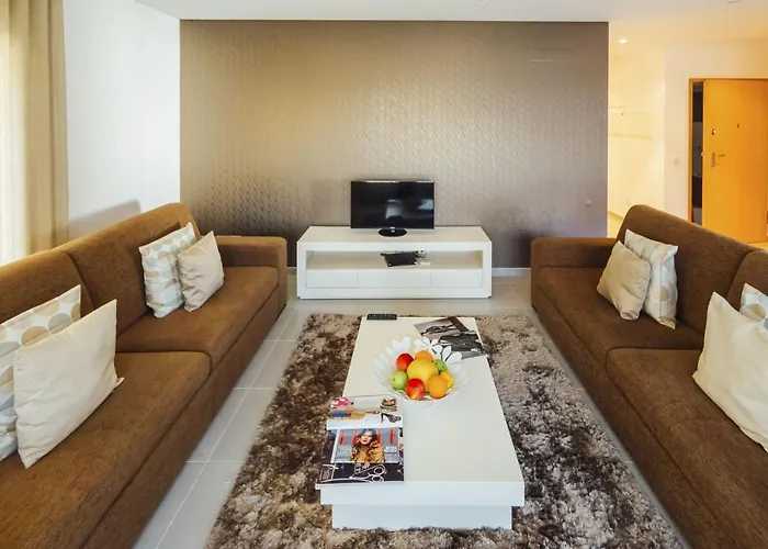 Apartment Muralha - By Sch *